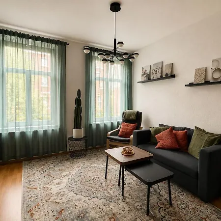 Komfort-apartment Mit Parkplatz & Wlan * Хемниц