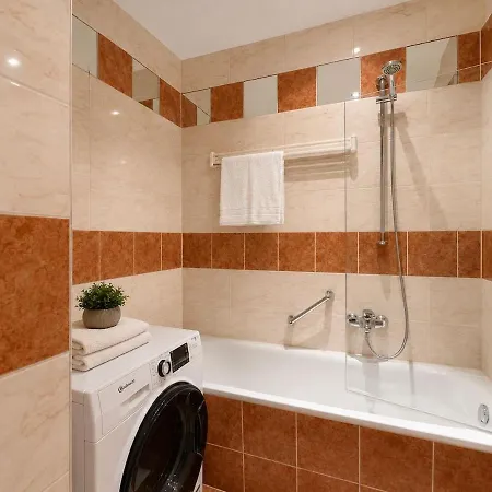 Komfort-apartment Mit Parkplatz & Wlan Апартаменты *